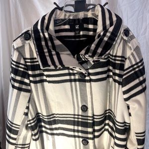 IZ Boyer Woman’s winter